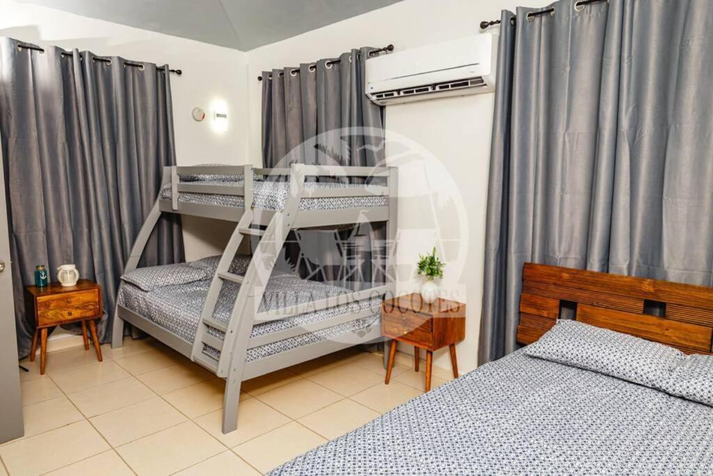 Villa Los Cocotes At Aguada Sea Beach 外观 照片